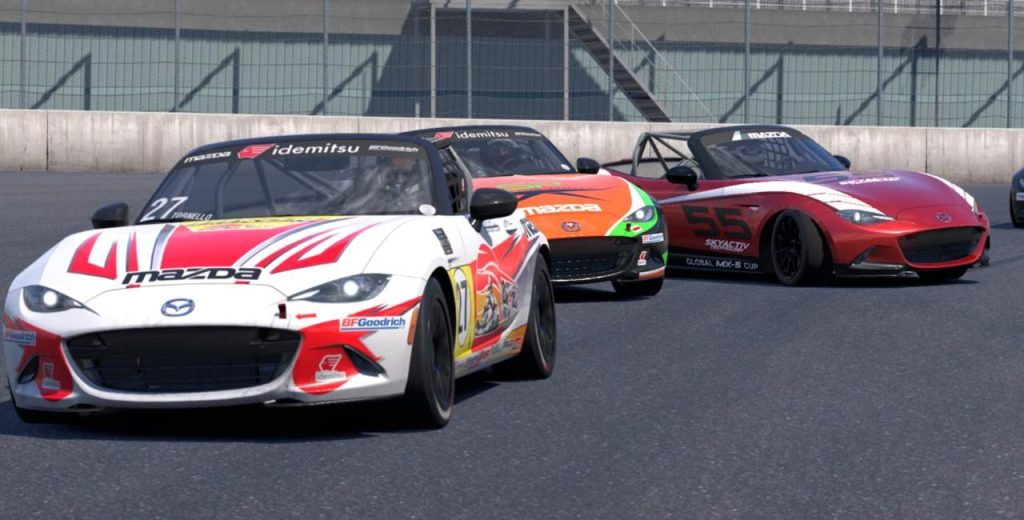 Curva 1 lausitzring liga raceroom mazda mx5 cup